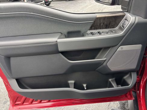 Certified 2024 Ford F250 Lariat w/ Lariat Ultimate Package image 13