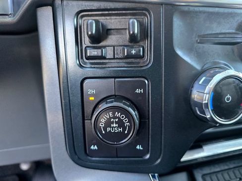 Used 2025 Ford F150 Lariat w/ Equipment Group 502A High AWD/4WD image 20