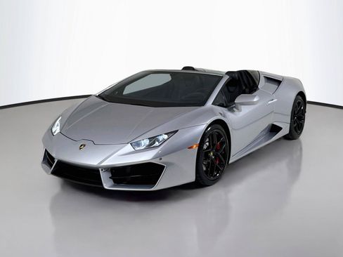 Used 2018 Lamborghini Huracan LP 580-2 RWD image 38