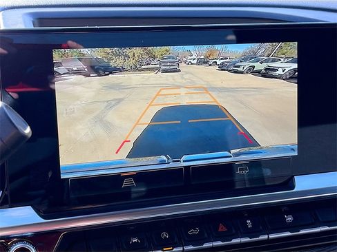 Used 2025 GMC Sierra 1500 Elevation image 14