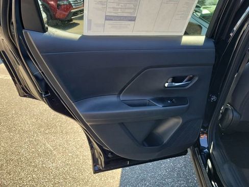 New 2026 Nissan Kicks SV image 25