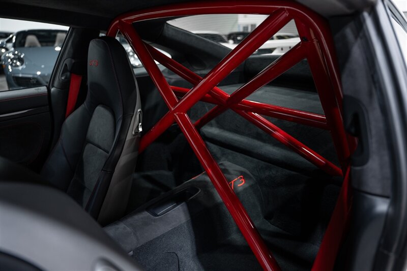 Used 2014 Porsche 911 GT3 RWD image 22
