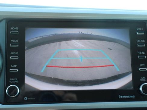 Certified 2020 Toyota Tacoma SR5 image 29