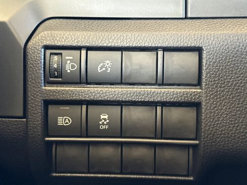 New 2026 Toyota Tacoma SR image 29