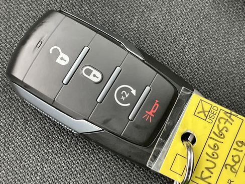 Used 2019 RAM 1500 Big Horn image 31