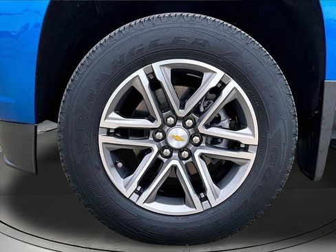 Used 2022 Chevrolet Colorado LT w/ Luxury Package AWD/4WD image 34