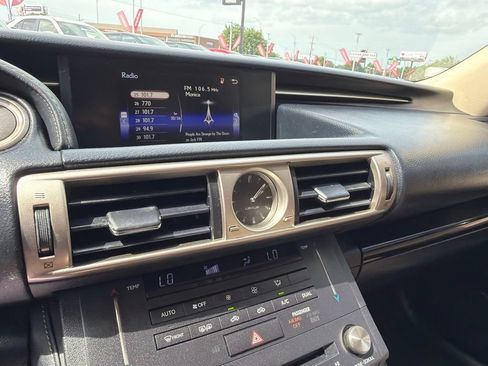 Used 2015 Lexus IS 250 RWD image 24