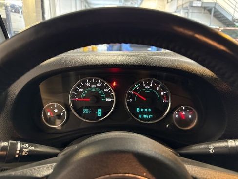 Used 2016 Jeep Wrangler Unlimited Sport w/ Quick Order Package 24S image 17