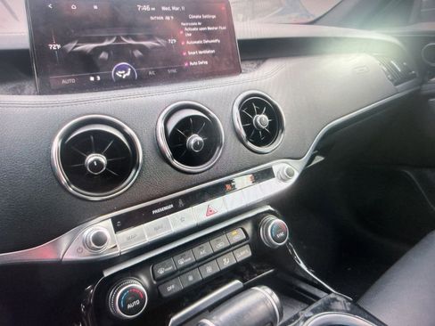 Used 2023 Kia Stinger GT-Line AWD/4WD image 7