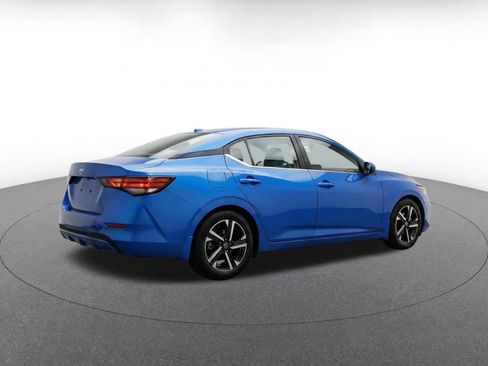Used 2025 Nissan Sentra SV FWD image 7
