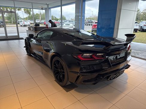 New 2026 Chevrolet Corvette Z06 w/ Z07 Performance Package image 4