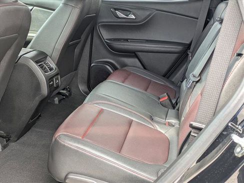 Used 2022 Chevrolet Blazer RS w/ Enhanced Convenience Package FWD image 16