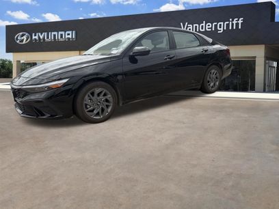 Used 2024 Hyundai Elantra Blue