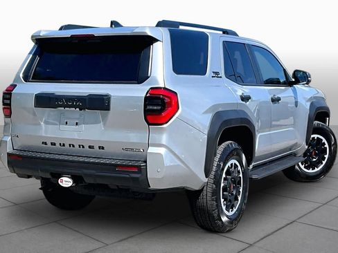 Certified 2026 Toyota 4Runner TRD Off-Road Premium AWD/4WD image 13