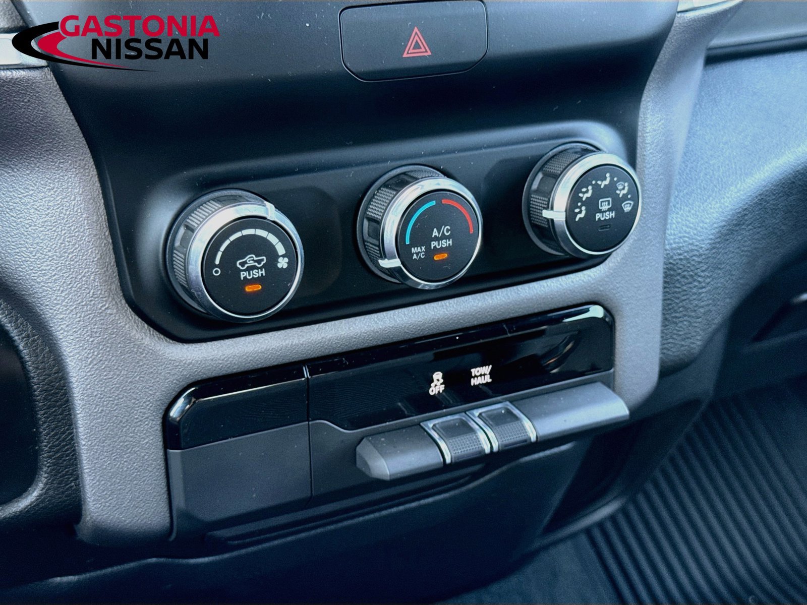 Used 2023 RAM 1500 Big Horn AWD/4WD image 21
