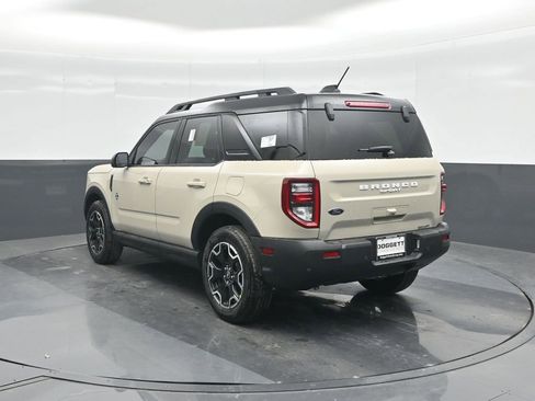 New 2025 Ford Bronco Sport Outer Banks image 22