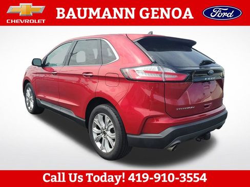 Used 2023 Ford Edge Titanium w/ Class II Trailer Tow Package AWD/4WD image 8
