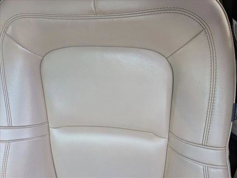 Used 2022 Lincoln Corsair FWD image 12