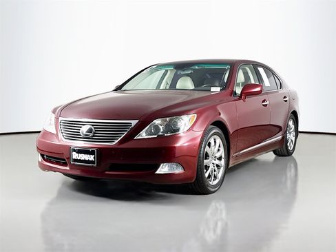 Used 2007 Lexus LS 460 image 3