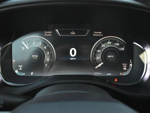 Used 2026 RAM 1500 Laramie AWD/4WD image 31