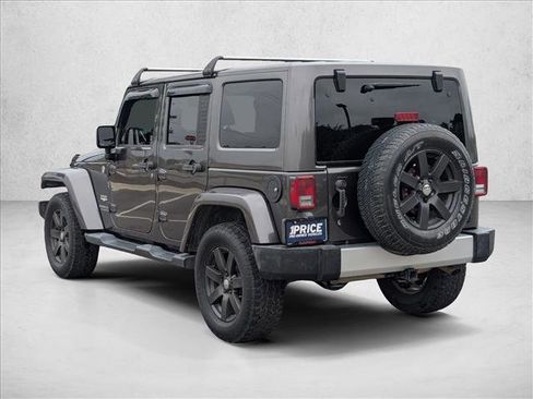 Used 2014 Jeep Wrangler Unlimited Sahara w/ Max Tow Package AWD/4WD image 7