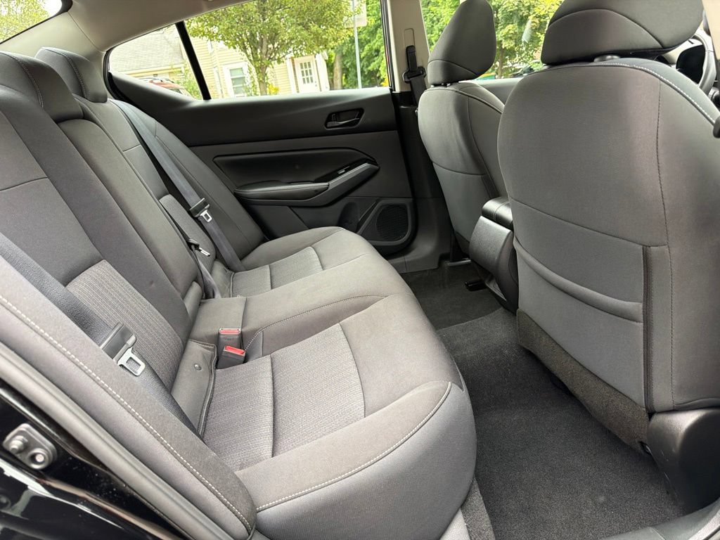 Used 2023 Nissan Altima 2.5 SV w/ SV Premium Package AWD/4WD image 31