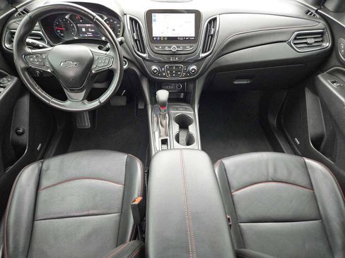 Used 2022 Chevrolet Equinox RS w/ RS Leather Package FWD image 26