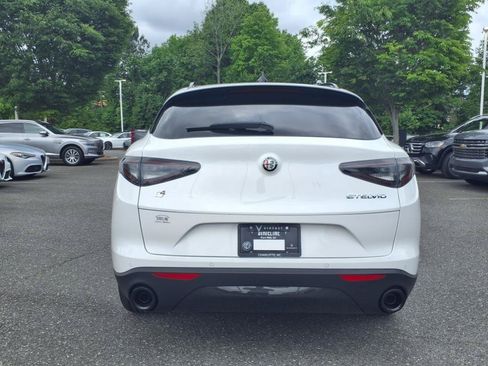 New 2025 Alfa Romeo Stelvio Sprint w/ Convenience Package AWD/4WD image 19