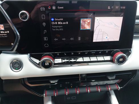 New 2025 GMC Canyon AT4 w/ AT4X Package image 32