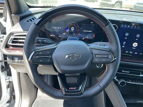 New 2026 Chevrolet Traverse RS w/ LPO, Floor Liner Package AWD/4WD image 14