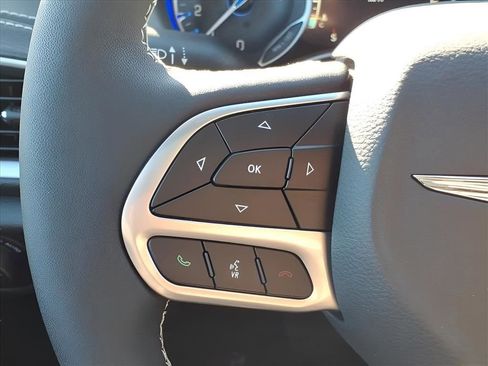 New 2026 Chrysler Pacifica Select image 26