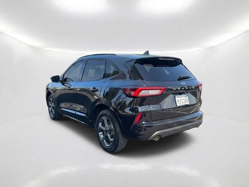 Used 2023 Ford Escape ST-Line Select w/ Tech Pack #2 AWD/4WD image 8