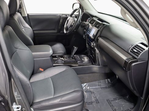 Used 2020 Toyota 4Runner Nightshade image 32