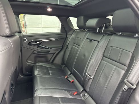 Used 2022 Land Rover Range Rover Evoque R-Dynamic S image 30