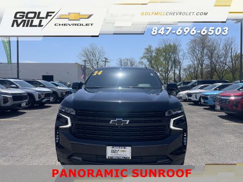 Used 2024 Chevrolet Suburban RST w/ Luxury Package AWD/4WD image 3