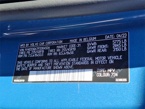 Used 2023 Volvo C40 Recharge Core image 24