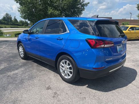 Used 2024 Chevrolet Equinox LT FWD image 4