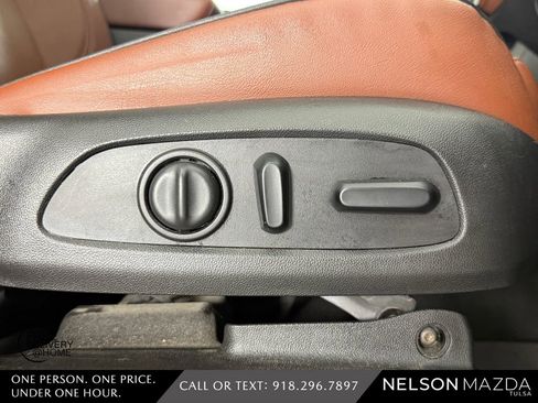 Used 2018 Chevrolet Traverse High Country AWD/4WD image 42
