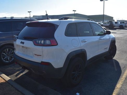 Used 2019 Jeep Cherokee Trailhawk w/ Comfort/Convenience Group image 5