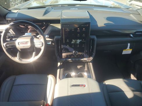 New 2026 GMC Yukon XL AT4 w/ AT4 Premium Plus Package AWD/4WD image 8