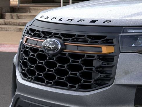 New 2026 Ford Explorer Tremor w/ Tremor Ultimate Package AWD/4WD image 19