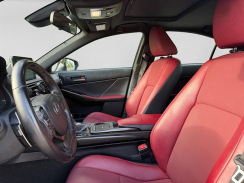 Used 2024 Lexus IS 350 F Sport RWD image 21