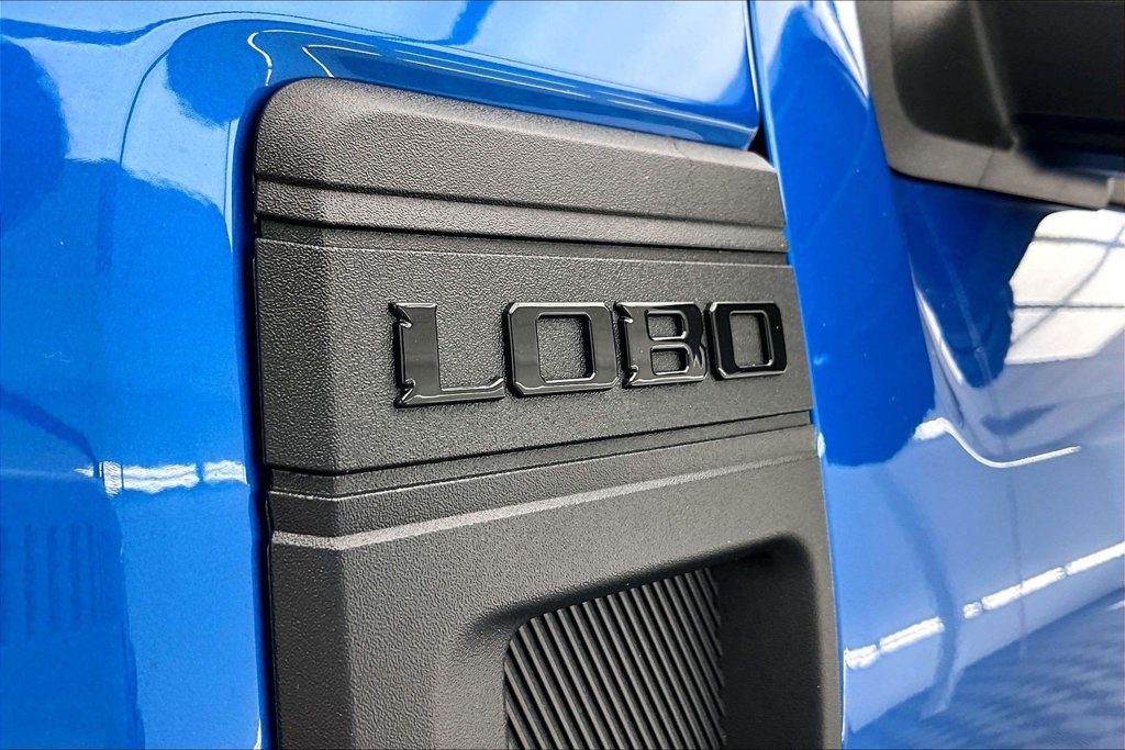 New 2026 Ford Maverick Lobo AWD/4WD image 8