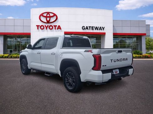 Used 2024 Toyota Tundra SR5 w/ SR5 Convenience Package AWD/4WD image 7