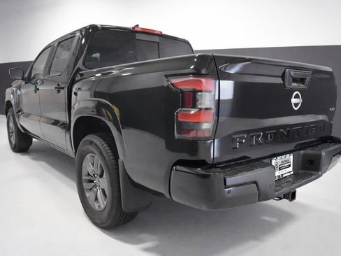 New 2026 Nissan Frontier SV image 3