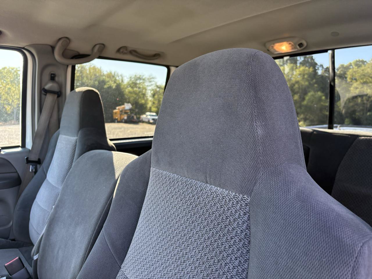 Used 2003 Ford F350 XLT AWD/4WD image 15