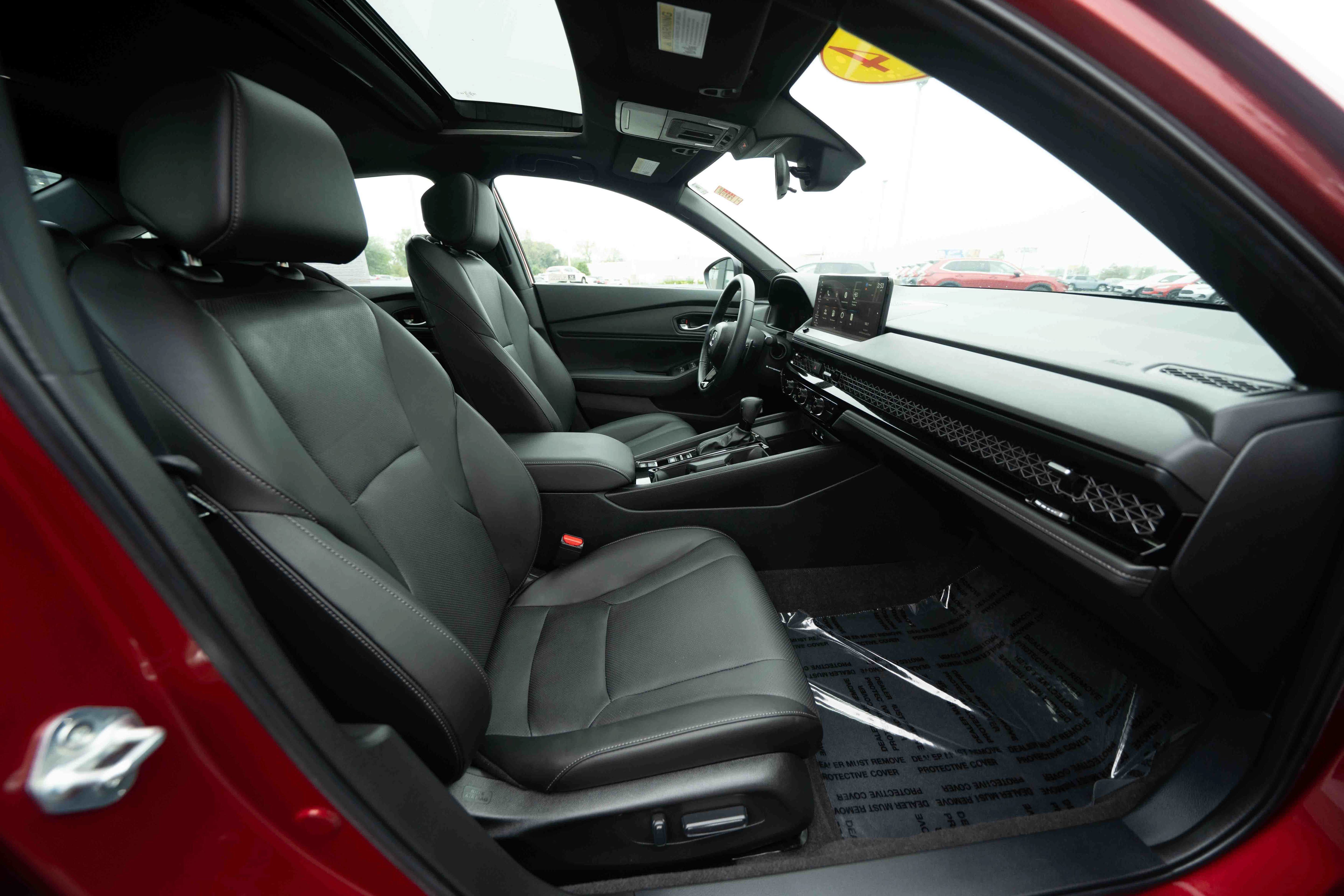 Used 2024 Honda Accord Sport image 25