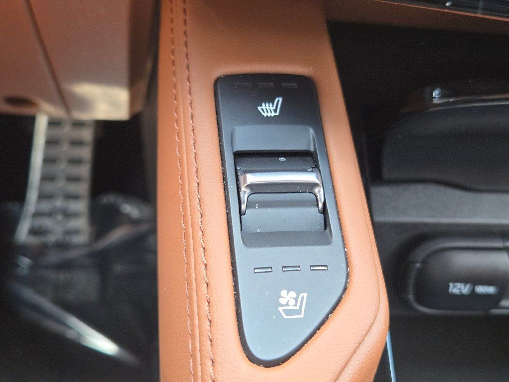 Certified 2025 Kia Telluride SX Prestige X-Pro AWD/4WD image 25