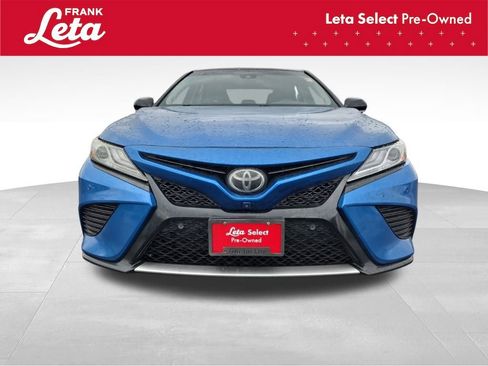 Used 2018 Toyota Camry XSE image 16