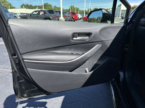 Used 2024 Toyota Corolla SE FWD image 15